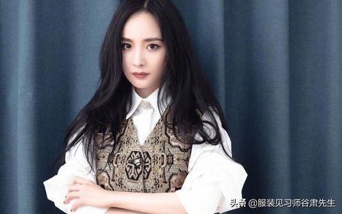 关于杨幂最新爆料,揭秘明星背后的真实生活